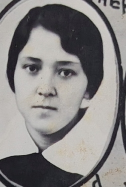 Бекметова Анор